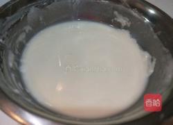 新文美食 老北京煎饼果子的做法图解1