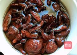 小鸡炖蘑菇粉条的做法图解1