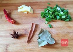 小鸡炖蘑菇粉条的做法图解4