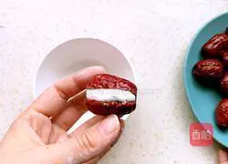 Illustration of how to make glutinous rice with dates 6