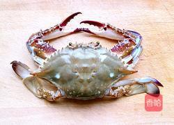 葱姜梭子蟹的做法图解1