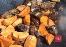粤式农家菜－红薯焖排骨的做法图解7