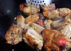 排骨粉条炖蘑菇的做法图解10