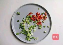 海鲜菇炒毛豆的做法图解4