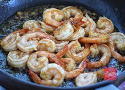 蒜蓉黑胡椒凤尾虾的做法图解6
