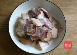  螺丝椒炒腊肉的做法图解5