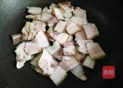  螺丝椒炒腊肉的做法图解6