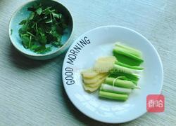 莲藕龙骨汤的做法图解4