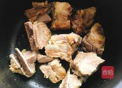 莲藕龙骨汤的做法图解5