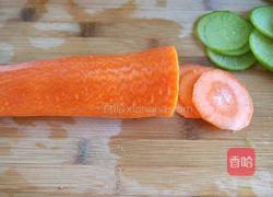 新文美食 花开富贵 清蒸青红萝卜的做法图解4