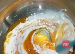 八寸戚风蛋糕的做法图解4