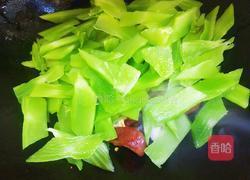 青笋炒腊肠的做法图解8