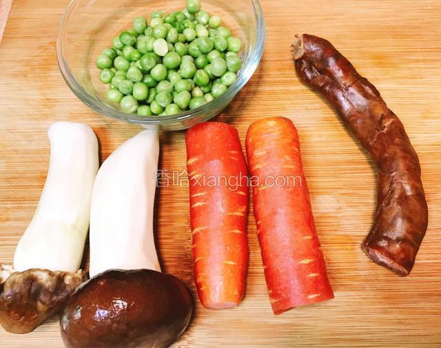 主要食材。（米饭在下一张图片）
