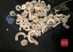 西芹炒猪皮的做法图解4