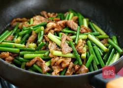 蒜苔炒肉的做法图解8