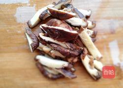 香菇酱青菜的做法图解2