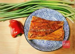 四川—蒜苔炒腊肉的做法图解1