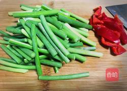 四川—蒜苔炒腊肉的做法图解4