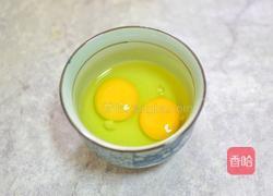 火腿肠炒鸡蛋的做法图解1