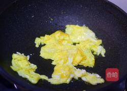 火腿肠炒鸡蛋的做法图解4