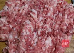  干萝卜叶猪肉馅饺子的做法图解1