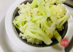 西红柿炒菜花的做法图解8