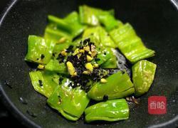 虎皮尖椒的做法图解7