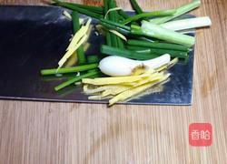 粤式—西兰花炒虾仁的做法图解2