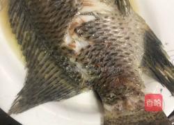 粤式－清蒸水库鲫鱼的做法图解4