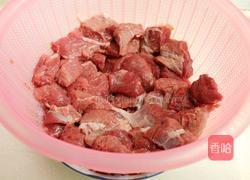 毛芋圣女果炖牛肉的做法图解3