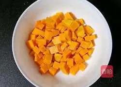 Brown rice and lean meat porridge (baby complementary food) recipe 7