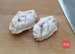 红烧鸡翅炖土豆的做法图解1