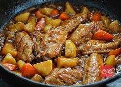 红烧鸡翅炖土豆的做法图解9