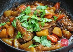 红烧鸡翅炖土豆的做法图解10