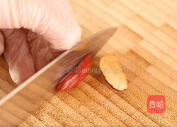 羊肚菌鸽子新西兰花胶汤的做法图解5