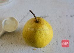 冰糖雪梨蒸雪燕的做法图解1
