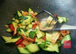 黄瓜炒肉的做法图解5