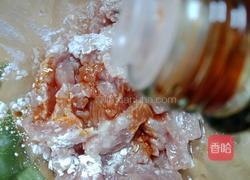 青椒炒肉丝的做法图解3