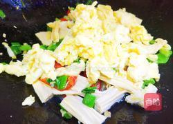 鸡蛋炒腐竹的做法图解10