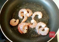 青豆虾仁的做法图解2
