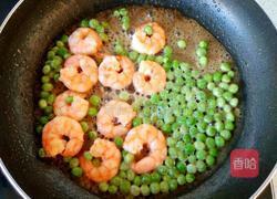 青豆虾仁的做法图解4