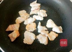 银耳炒肉的做法图解2