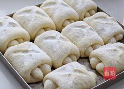 牛奶面包卷(中种法)的做法图解11