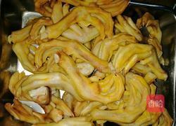 卤鸭脚的做法图解1