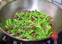 蒜苔炒鸡胗的做法图解9