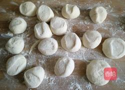 羊肉萝卜干小笼包的做法图解12