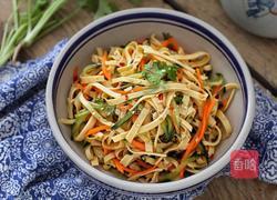 黄瓜凉拌干豆腐丝的做法图解9