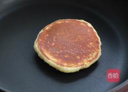 香甜軟松餅的做法圖解9