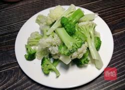 #河北菜#火腿炒双花的做法图解6