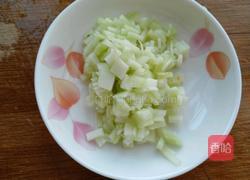 素炒胡萝卜的做法图解2